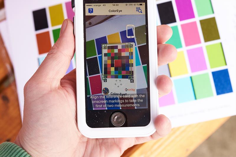 Review X-rite Color-Eye - Masoara acuratetea culorilor cu un smartphone ...